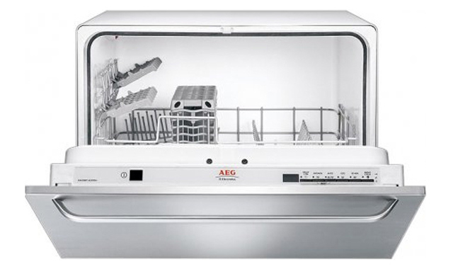 Посудомоечная машина AEG F 45270 VI